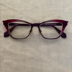 Chic pink and Purple Cat-Eye Menizzi eyeglasses